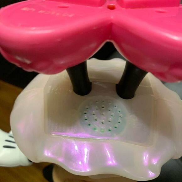 Disney Minnie interactive lights-up many colors - Picture 4 of 9
